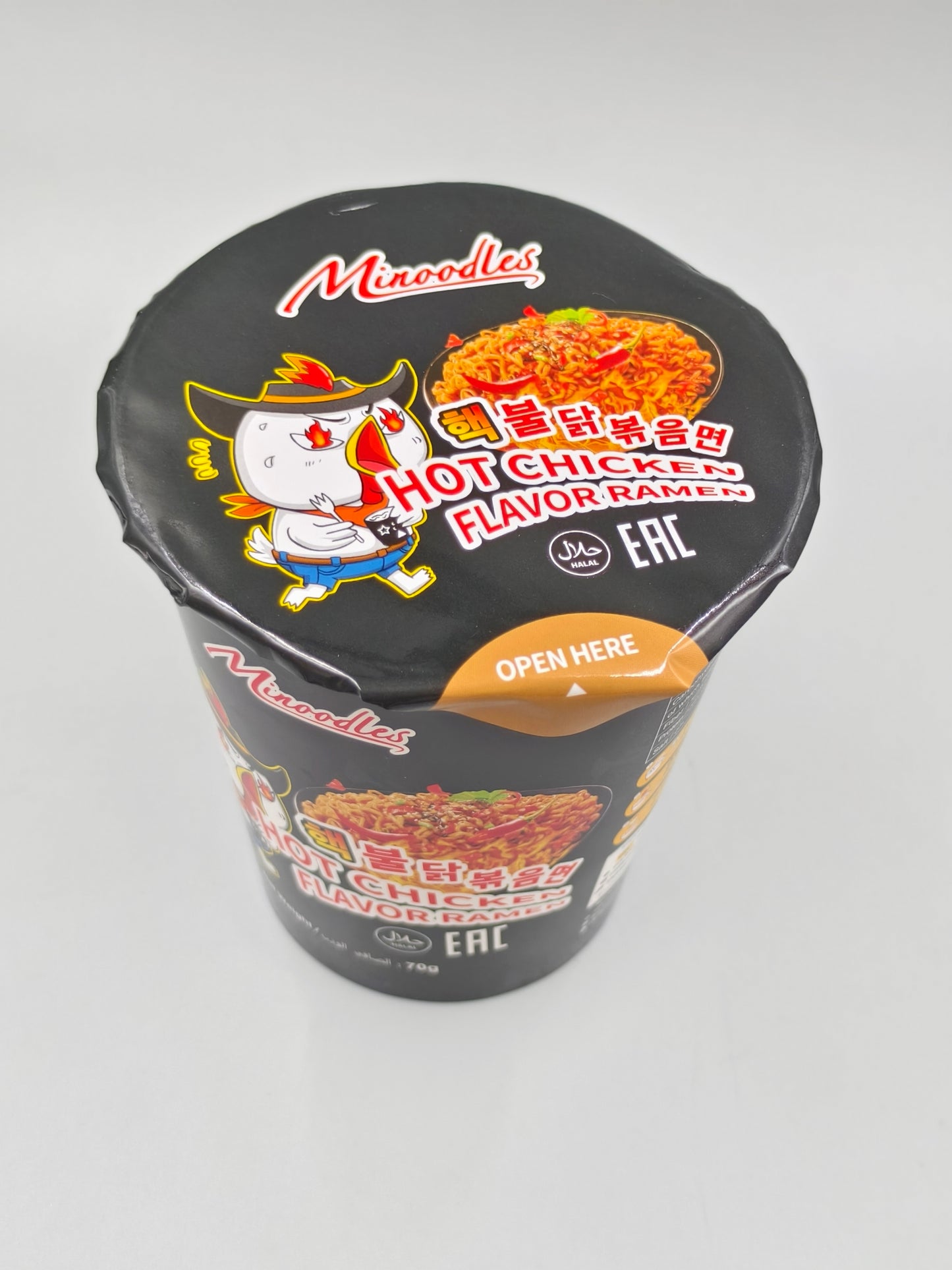 Minoodles Korean-Style Hot Chicken Ramen – 70 g Cup